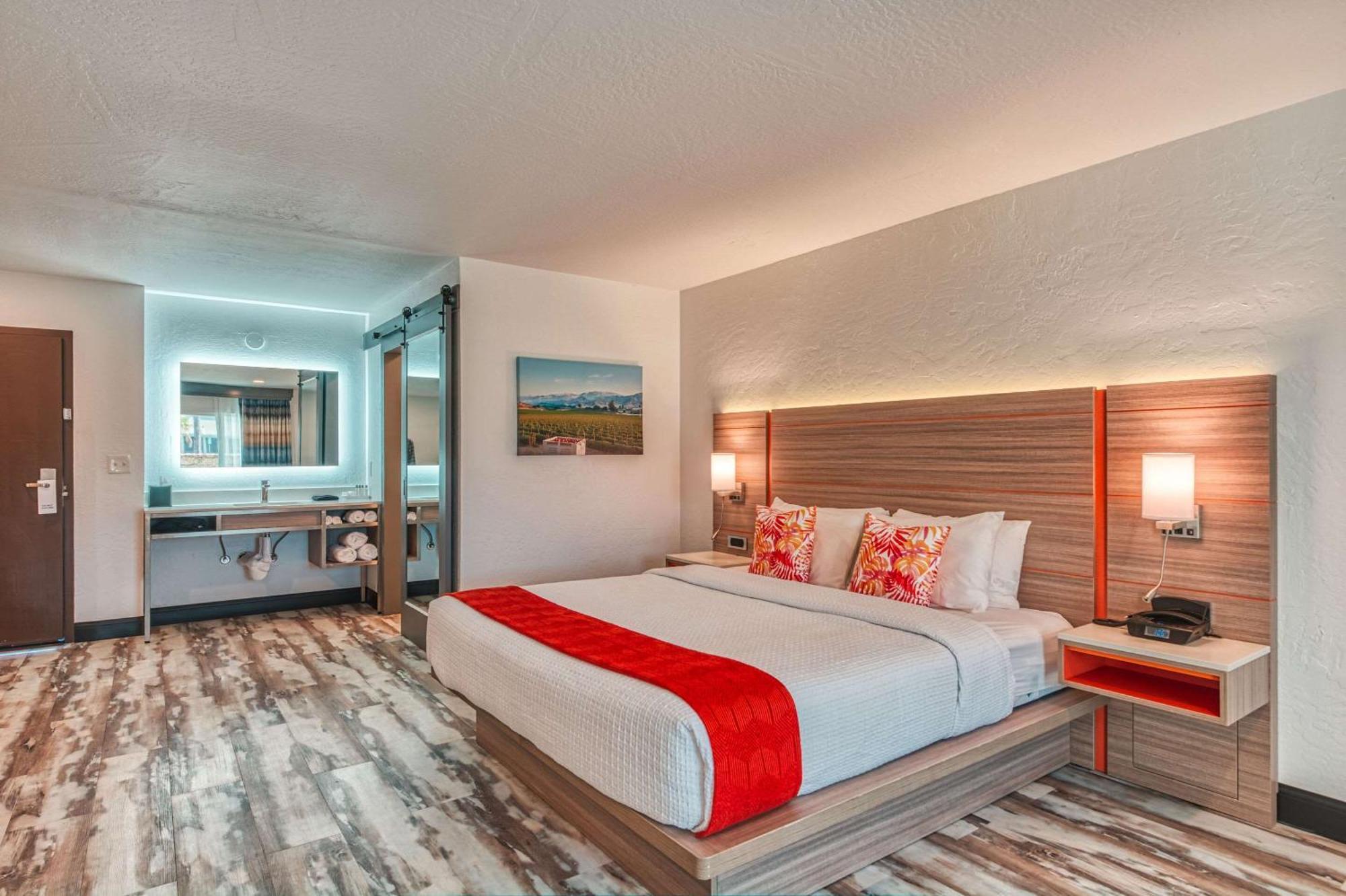 Casa Via Mar Inn, Ascend Hotel Collection Порт Хуаними Екстериор снимка